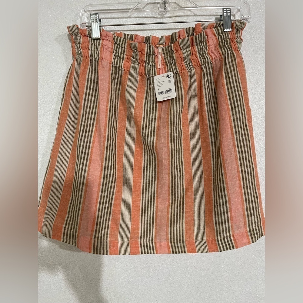 FREE people, canon stripe peach combo size S NWT skirt, sides slit, linen blend